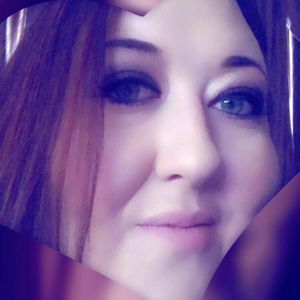 Meet your Posher, Stacy